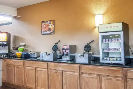 Clarion Inn Murfreesboro Old Fort Pkwy - 36