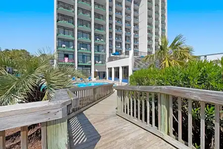 Ocean Park Resort by Vacasa - 140