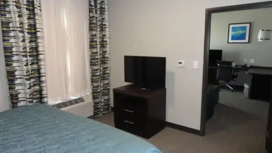 MainStay Suites Midland - 4