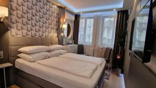 Elegance Studios Wien - 95