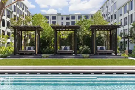 Four Points by Sheraton Phuket Patong Beach Resort - 17