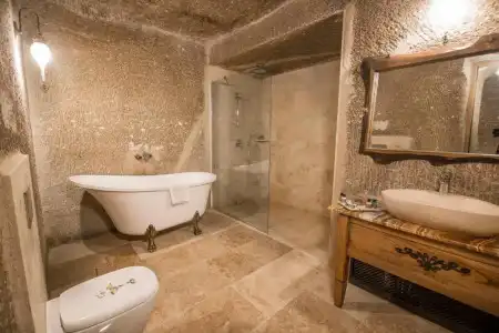 Hera Cave Suites - 125