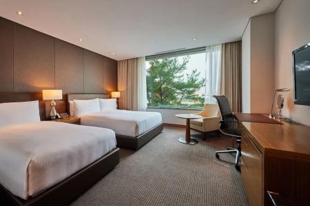 LOTTE CITY GIMPO AIRPORT - 70