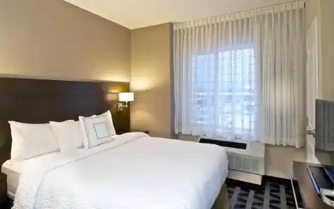 Towneplace Suites Anchorage Midtown - 16