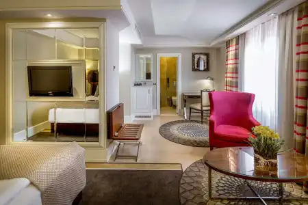 Titanic Comfort Sisli - 6