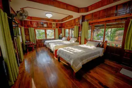 MRK Resort and Massage - 9