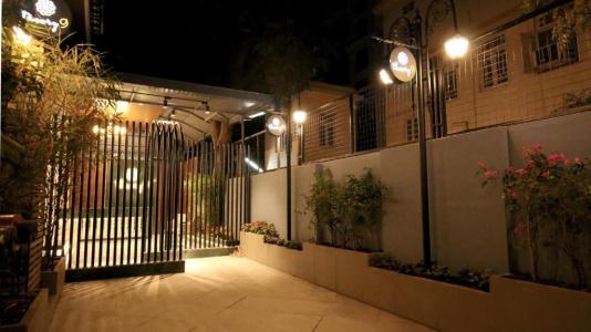 Theory9 Premium Service Apartments Bandra - 11
