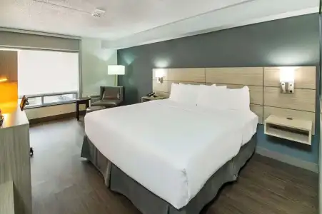 Comfort Inn Leamington - 36