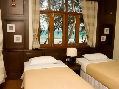 Bayview Beach Resort Baan Grood - 37