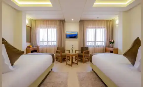 Ayoub & Spa - 5