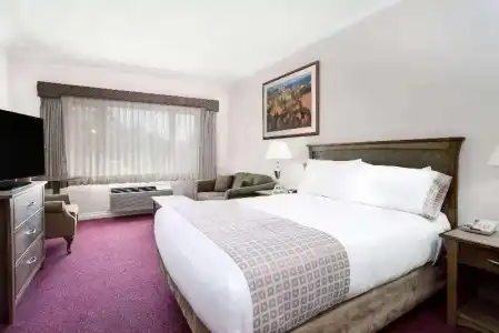 Holiday Inn VICTORIA – ELK LAKE by IHG - 64