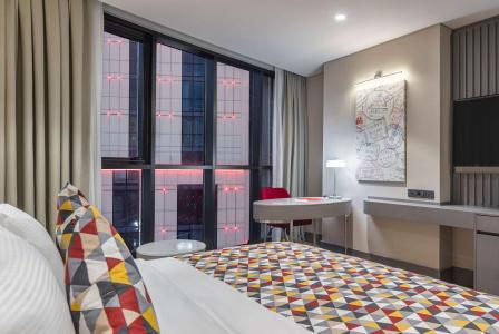 Billionaire Ramada Plaza by Wyndham Batumi - 28