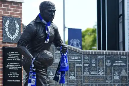 The Dixie Dean - 0