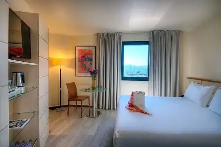 Mercure Ajaccio Centre - 62