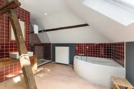 Lake Suites - 38