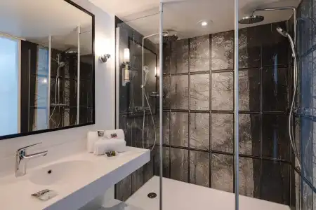 Mercure & Spa Aix-les-Bains Domaine Marlioz - 77