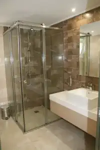 Agrelli & Suites - 240