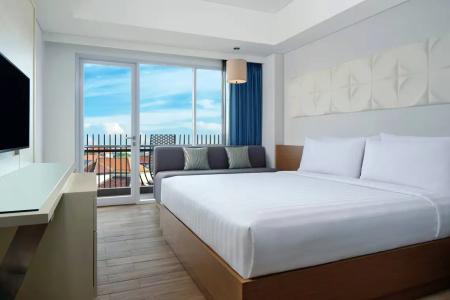 Fairfield by Marriott Bali Kuta Sunset Road - 56