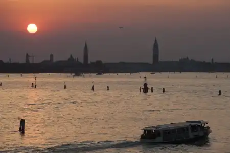 Riviera - 49