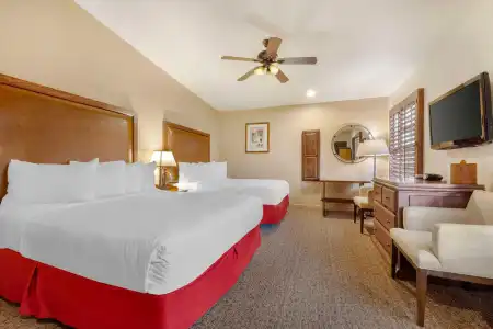Best Western Plus Hacienda Old Town - 3