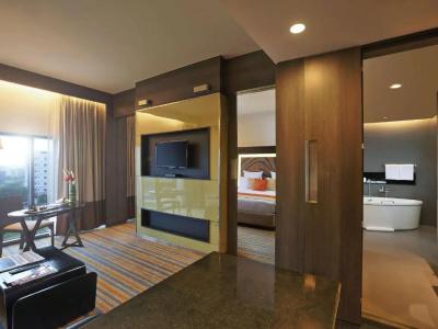 Novotel Kolkata - & Residences - 145