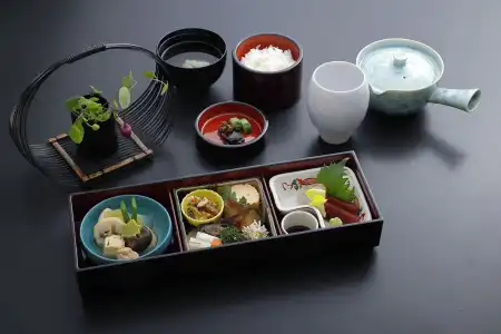 THE JUNEI Kyoto Imperial Palace West - 8