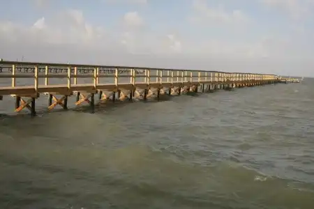 Bayfront Cottages - 12