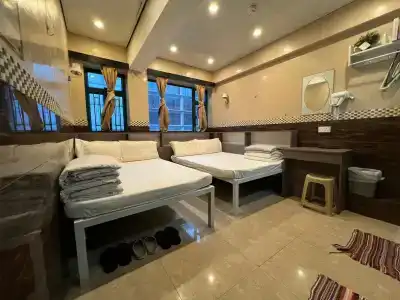 Venetian Hostel - 1