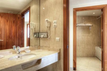 Sunway Playa Golf & Spa Sitges - 58