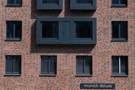 Munich Deluxe - 0