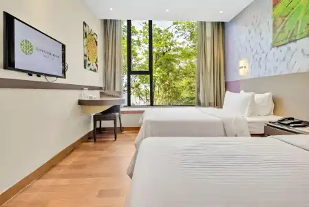 Siloso Beach Resort, Sentosa - 43