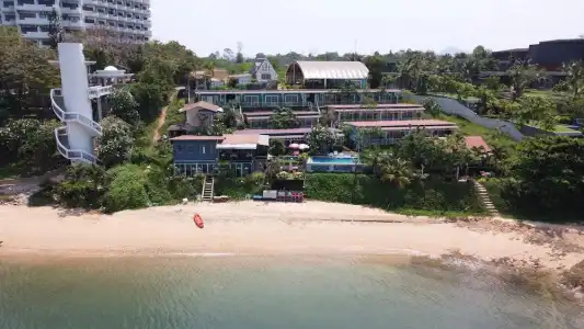 Pattaya Paradise Beach Resort - 14