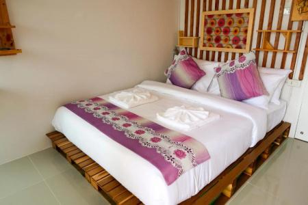 Baan Urt Suratthani Airport - 6