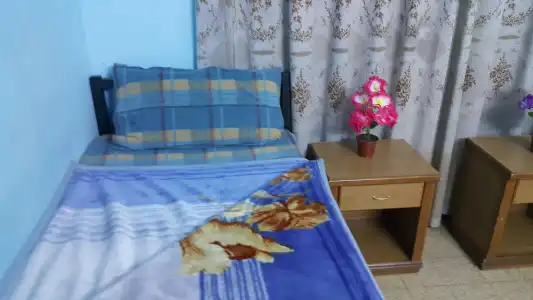 Cliff - Hostel - 4