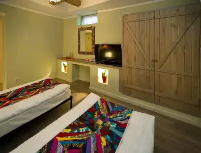 No12 Boutique-Hotel - 9