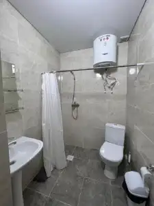 Razamlux Guest House - 7