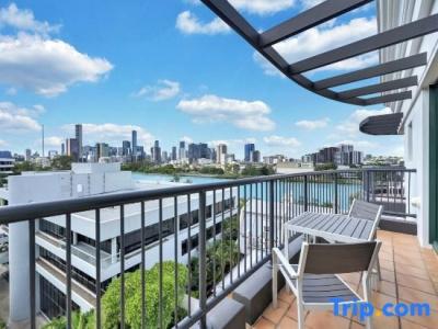 Cosmo Apartment - 55