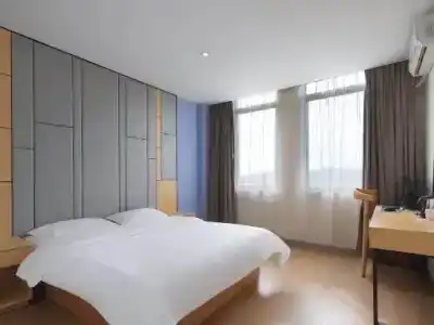 Super 8 (Shanghai Songjiang Chedun Movie City Nanyao Road) - 6