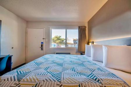 Motel 6 Santa Fe - 23