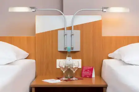 Ramada by Wyndham Hannover - 29