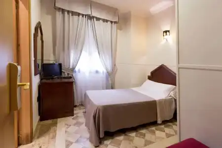 Boutique Reina Mora - 16