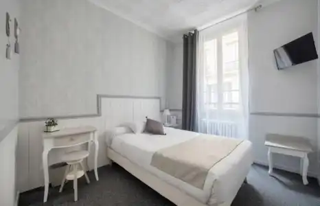 Royal Hôtel - 33