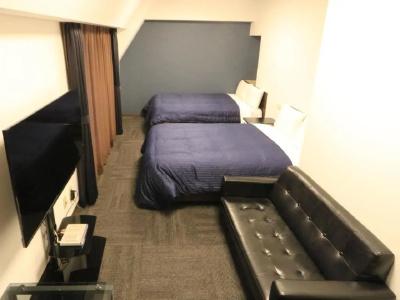 Livemax BUDGET Shimbashi - 36