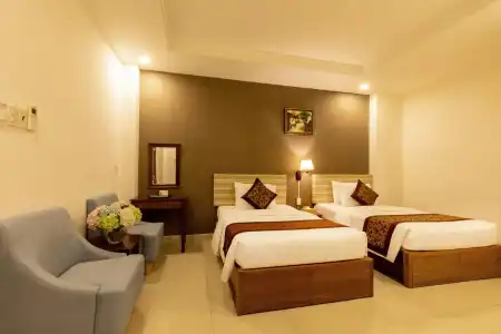 Nam Hai by OYO Rooms - 4
