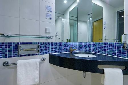 Premier Inn Berlin City Centre - 31