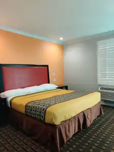 LYFE INN & SUITES by AGA - LAX Airport - 37