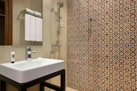 Ibis Styles Dubai Gold District - 20