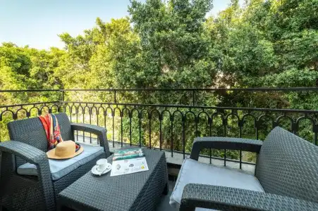 Dizengoff Avenue - 76