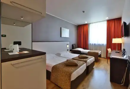 Best Western Falck Village - 5