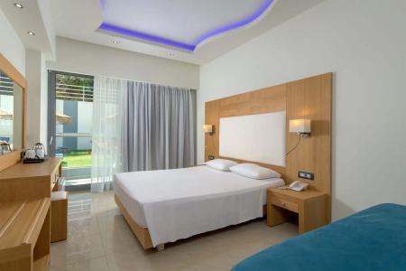 Oceanis Beach - 36